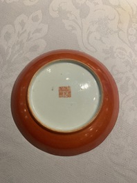 Een gevarieerde collectie monochroom Chinees porselein, 19/20e eeuw