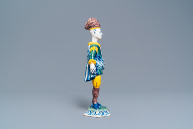 A polychrome Dutch Delft figure of a 'nodding head' actor, 1st quarter 18th C.