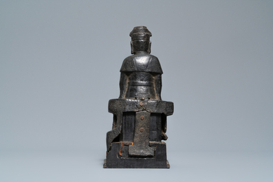 Une figure de Wenchang Wang en bronze &agrave; inscription au dos, Ming