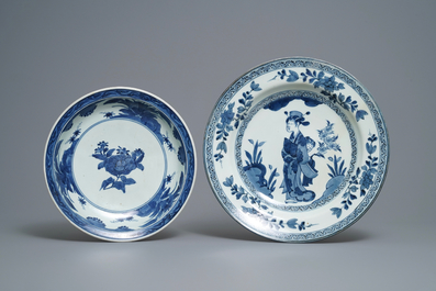 Quatre plats en porcelaine Arita en bleu et blanc, Japon, Edo, 17/18&egrave;me