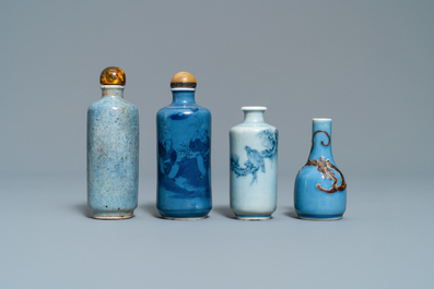 Seven Chinese miniature vases and snuff bottles, 19/20th C.