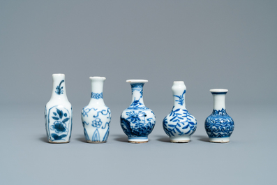 Fifteen various small Chinese vases, Kangxi