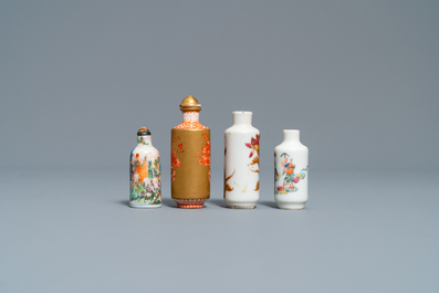 Fourteen various Chinese snuff bottles, 19/20th C.