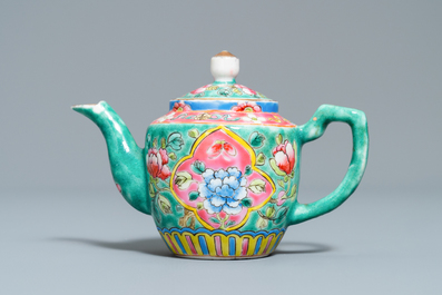 A Chinese turquoise-ground famille rose ewer for the Straits or Peranakan market, 19th C.