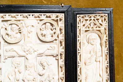 A carved ivory 'crucifixion' triptych, prob. Dieppe, France, 19th C.