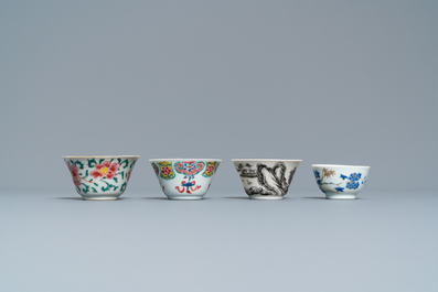 Thirteen various Chinese saucers and nine cups, Kangxi/Qianlong
