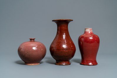 Three Chinese langyao and red flamb&eacute;-glazed vases, 19/20th C.