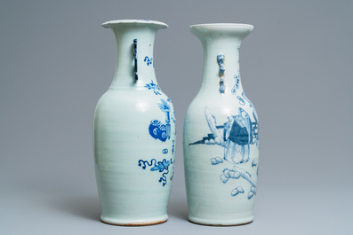 Quatre vases en porcelaine de Chine en bleu et blanc sur fond c&eacute;ladon, 19&egrave;me