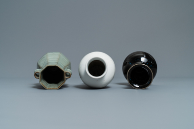 Eleven monochrome Chinese porcelain and Beijing glass vases, Kangxi and later