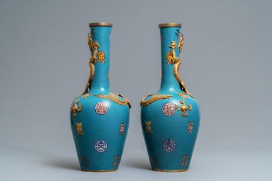 A pair of Chinese cloisonn&eacute; 'dragon' vases, 19th C.