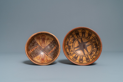 A varied collection of partly painted pottery, Middle- and South-America