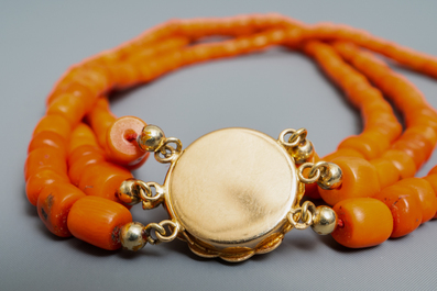 Two red coral necklaces with golden locks, The Netherlands, 19/20th C.