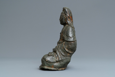 Une grande figure de Guanyin en bronze, Cor&eacute;e, 17&egrave;me