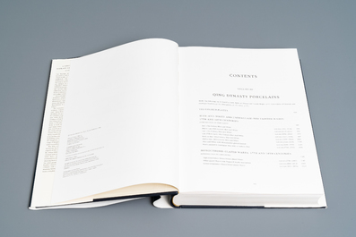 Regina Krahl, John Ayers: Chinese Ceramics in the Topkapi Saray Museum, Istanbul: A Complete Catalogue, 3 volumes