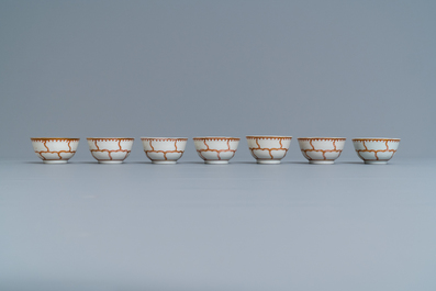 A Chinese iron-red and gilt 30-piece tea service with a butterfly, Qianlong