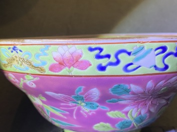 A pair of Chinese famille rose pink-ground bowls for the Straits or Peranakan market, 19th C.