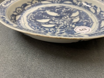 A Chinese blue and white kraak porcelain plate with egrets, Wanli