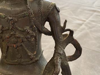 Une figure de Bouddha en bronze, Chine, 18&egrave;me