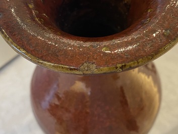 Three Chinese langyao and red flamb&eacute;-glazed vases, 19/20th C.