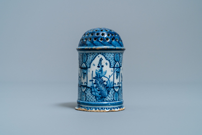 A Dutch Delft blue and white caster, 18th C.