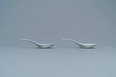 A pair of Chinese doucai 'dragon and phoenix' spoons, Chenghua mark, 19th C.