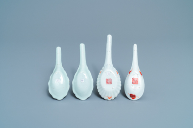 Four Chinese famille rose 'grasshopper' spoons for the Straits or Peranakan market, 19/20th C.