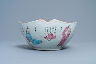 A Chinese famille rose 'Wu Shuang Pu' bowl, 19th C.