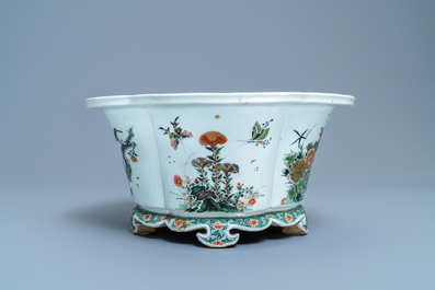 An imperial Chinese famille verte cinquefoil jardini&egrave;re, Kangxi mark and of the period