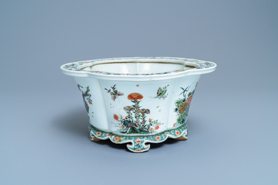 An imperial Chinese famille verte cinquefoil jardini&egrave;re, Kangxi mark and of the period