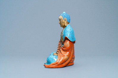 Drie polychrome en vergulde figuren van Bodhisattva, Qianlong/Jiaqing