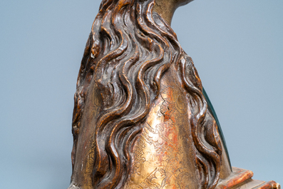 Un buste de la Vierge en bois sculpt&eacute; et polychromie, Allemagne, 15/16&egrave;me