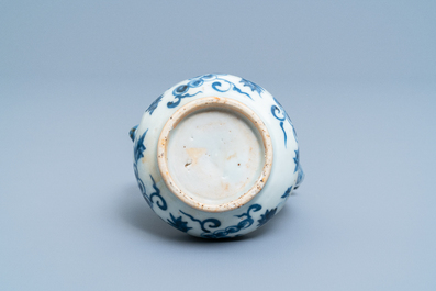 A Chinese blue and white 'grapevine' ewer, Ming