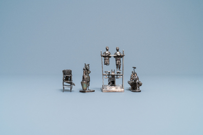 Een collectie Chinese zilveren miniaturen, 19e eeuw