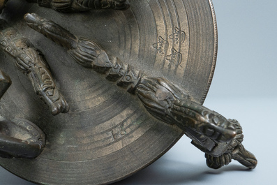 Een compleet bronzen pijlgewicht, Neurenberg, Duitsland, vroeg 17e eeuw