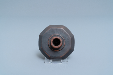 A Chinese tie li mu, paktong metal and Yixing stoneware opium pipe, 19th C.