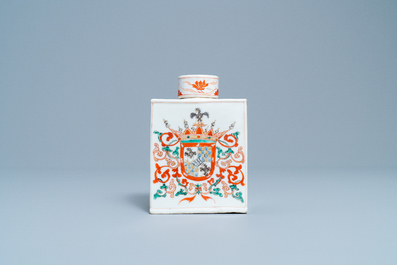 A Chinese Portuguese market famille verte armorial tea caddy with the arms of Ataide, Kangxi
