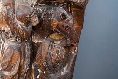 Deux grands fragments de retables en bois sculpt&eacute; et polychrom&eacute;, probablement Brabant, 15/16&egrave;me