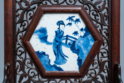 An hexagonal Chinese blue and white tile in wooden table screen, Kangxi and later