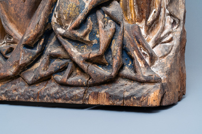 Deux grands fragments de retables en bois sculpt&eacute; et polychrom&eacute;, probablement Brabant, 15/16&egrave;me