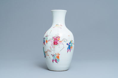 A Chinese famille rose 'warrior' vase, 19th C.