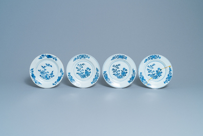 Nineteen Chinese blue and white plates, Qianlong