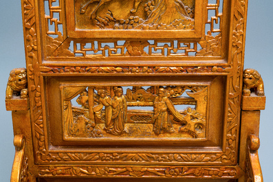 A pair of Chinese gilt carved wood screens for the Straits or Peranakan market, 19th C.