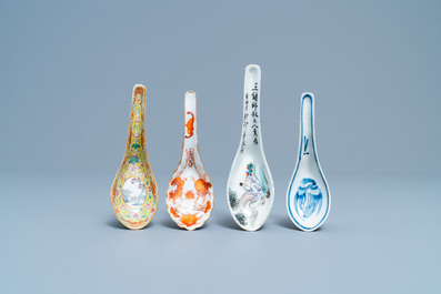 Quatre cuill&egrave;res en porcelaine de Chine, 19/20&egrave;me