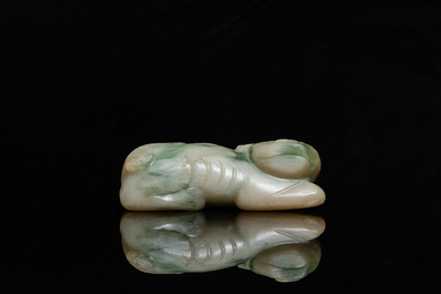 A Chinese jadeite model of a dog, 19/20th C.