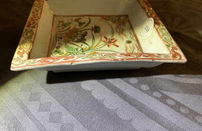 Une coupe de forme carr&eacute;e en porcelaine de Chine wucai de type ko-sometsuke, Tianqi