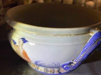 A Chinese Imari-style tureen and cover after Cornelis Pronk: 'Dames au parasol', Qianlong