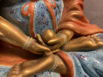 Drie polychrome en vergulde figuren van Bodhisattva, Qianlong/Jiaqing