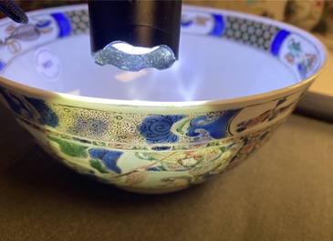 A Chinese famille verte 'Romance of the Western Chamber' bowl, Kangxi