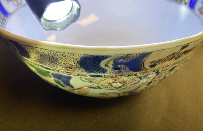 Un bol en porcelaine de Chine famille verte &agrave; d&eacute;cor de 'La romance de la chambre de l'ouest', Kangxi