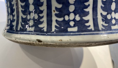 A large Chinese blue and white vase and cover, 19th C.